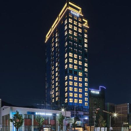 Hotel Tt Gupo ปูซาน ภายนอก รูปภาพ