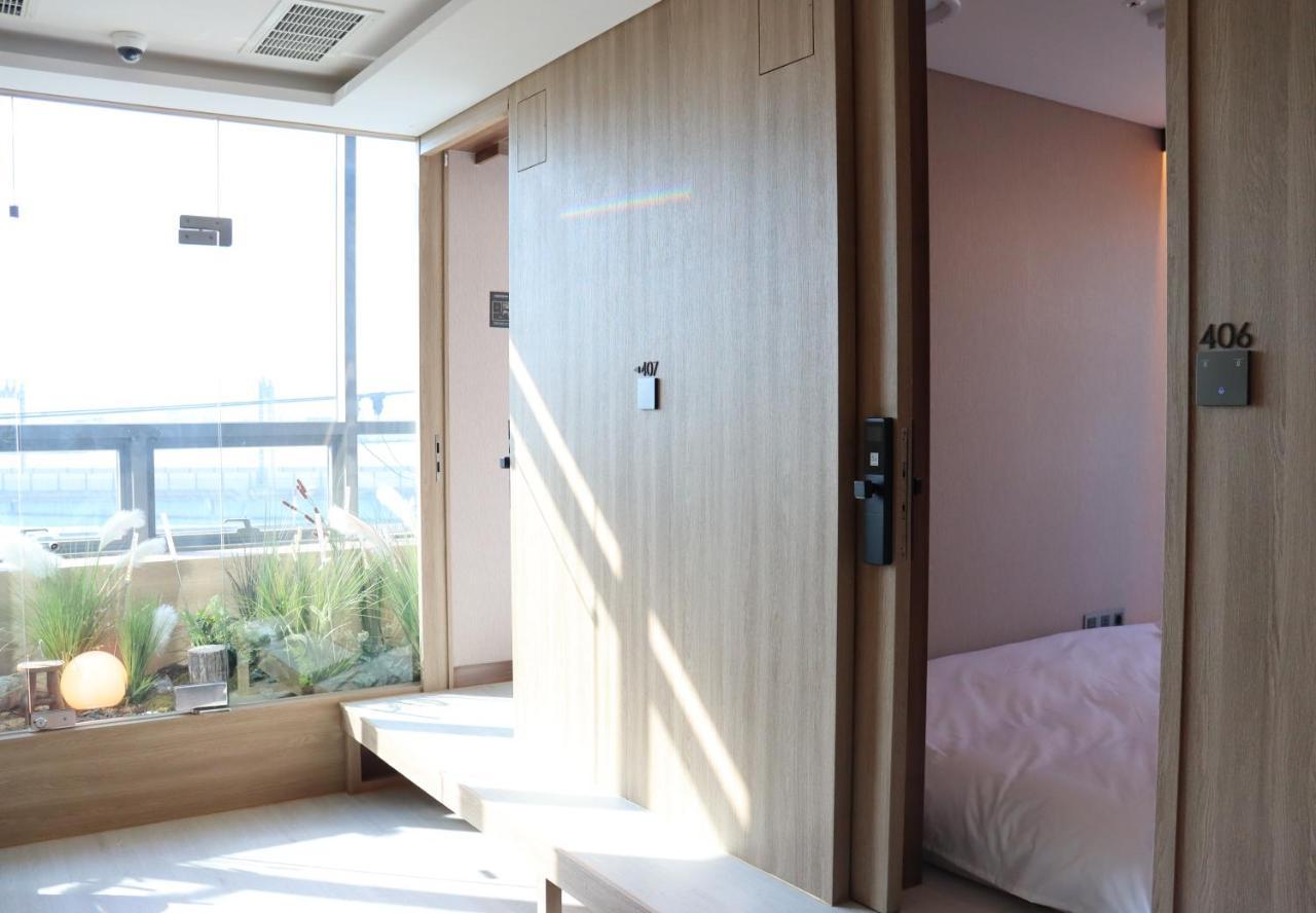 Hotel Tt Gupo ปูซาน ภายนอก รูปภาพ